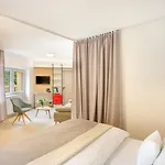 & Bellevue Hotel