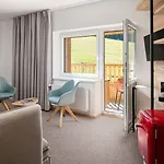 & Bellevue Hotel Harrachov
