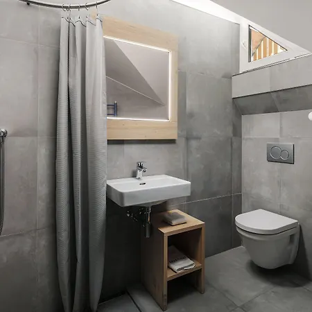 Hotel & Bellevue