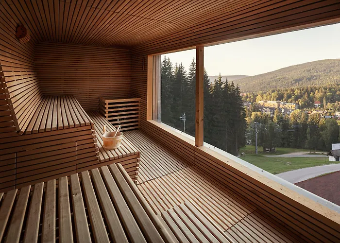 Hotel & Bellevue